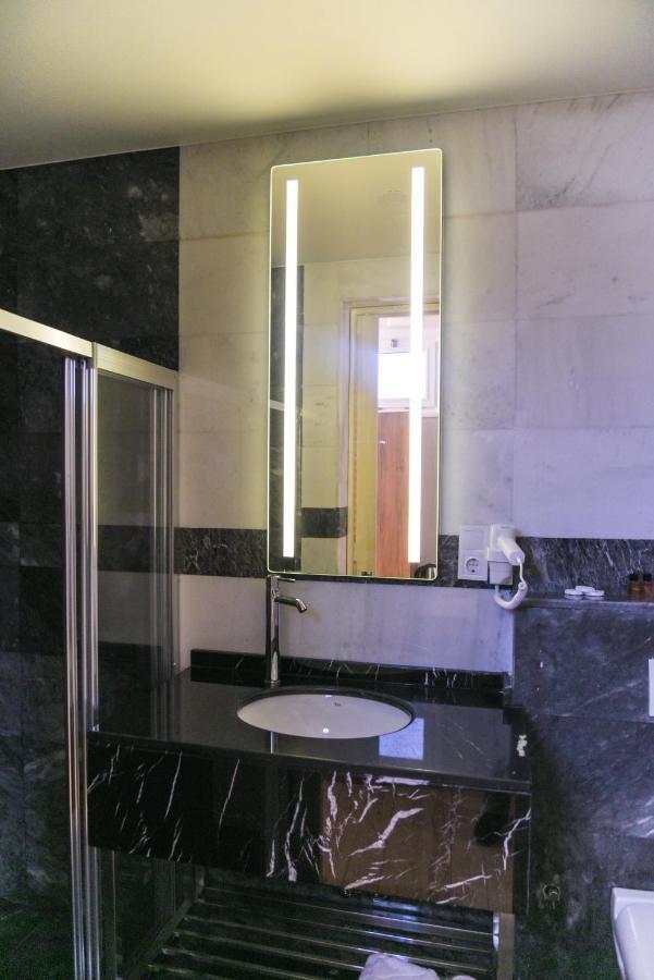 Luxir Hotel Stambuł Zewnętrze zdjęcie